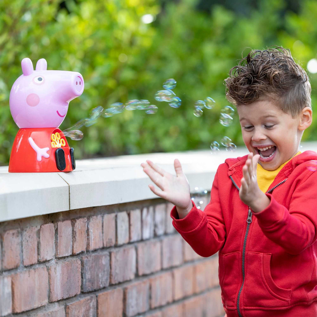 Peppa Pig Bubble Machine - Includes 118ml Bubble Solution