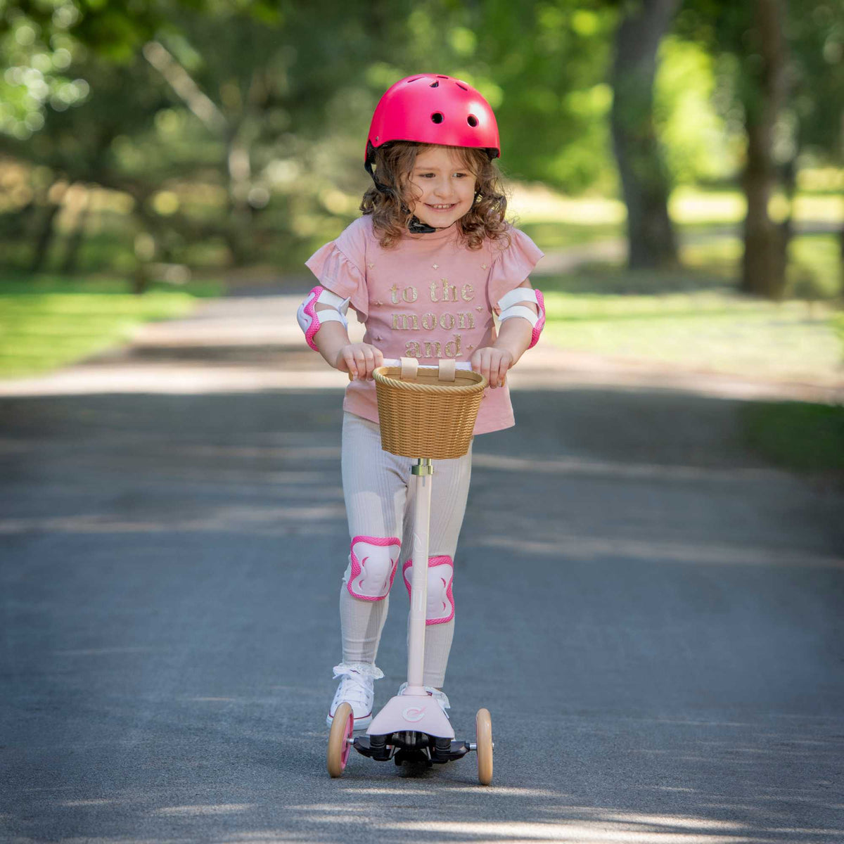 EVO Mini Cruiser Scooter With Basket - Pink