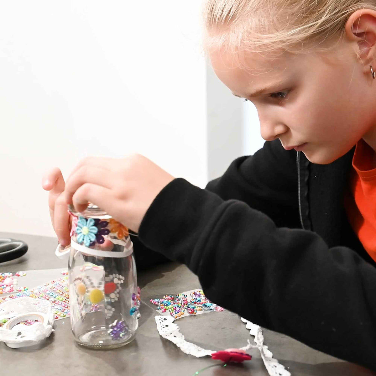 Fun Craft Make Your Own Flower Bouquet Kit – 300+ Piece Kids Craft Set