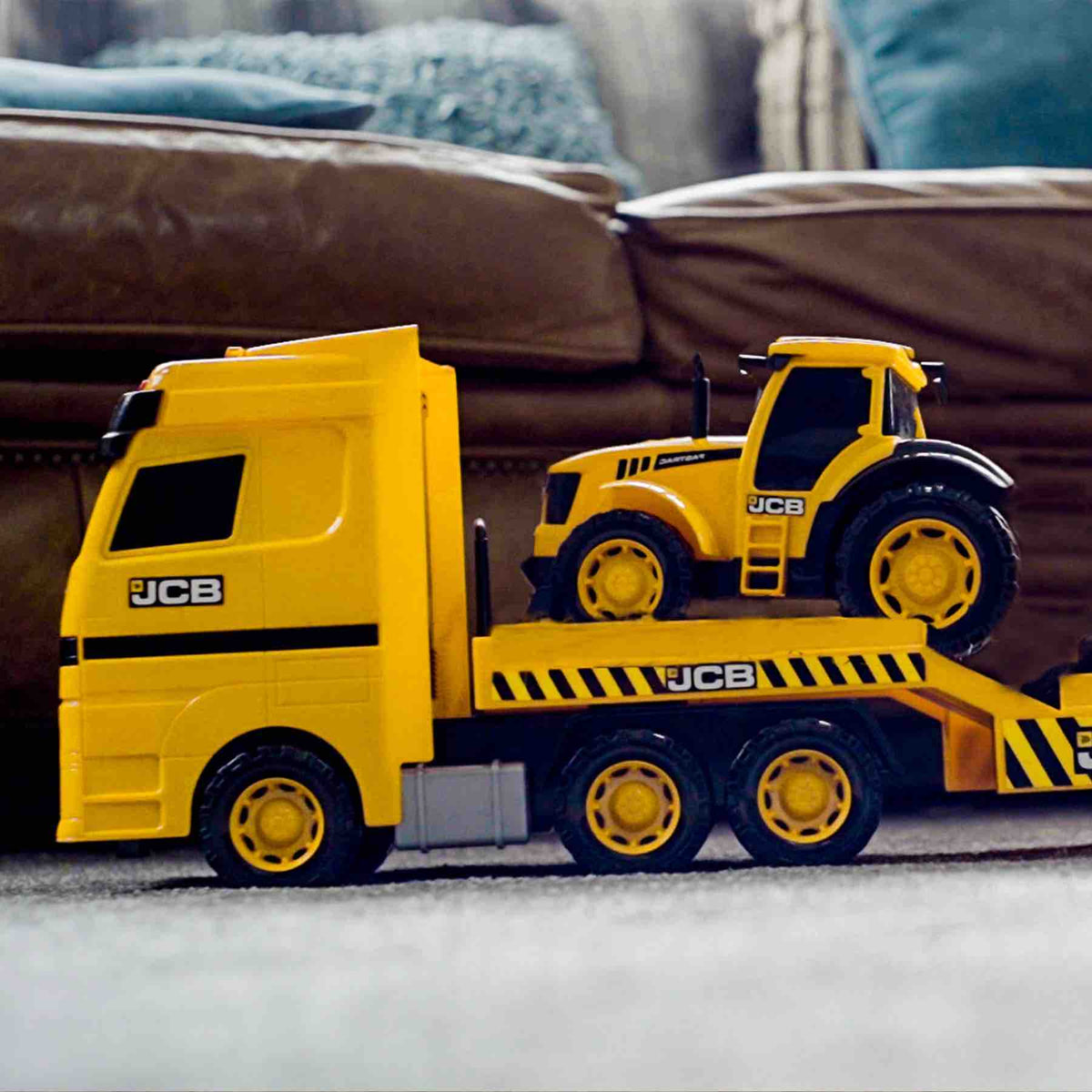 JCB Heavy Loader Transporter Truck Toy Construction Vehicles