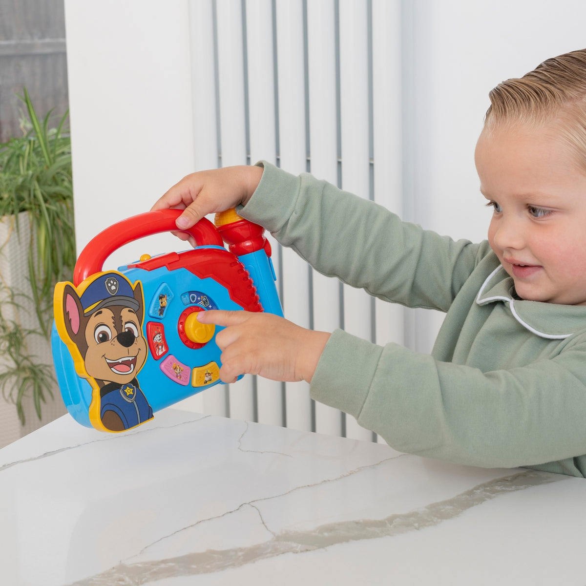 Paw Patrol Boombox &amp; Microphone - Chase