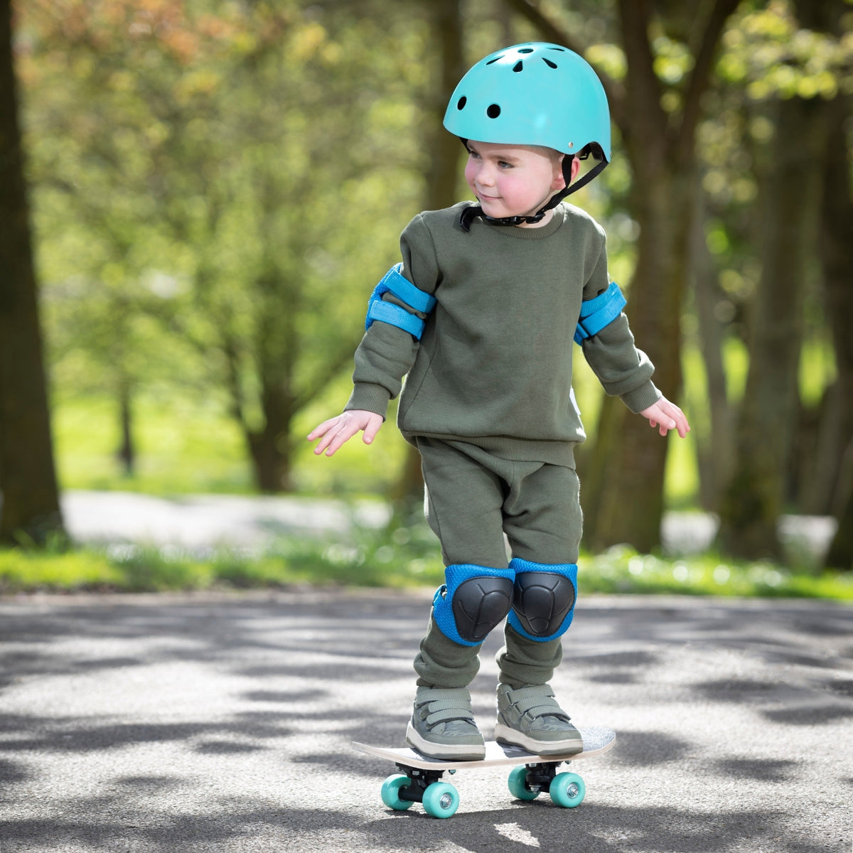ATOM 17&quot; Skateboards - Robot Skateboards