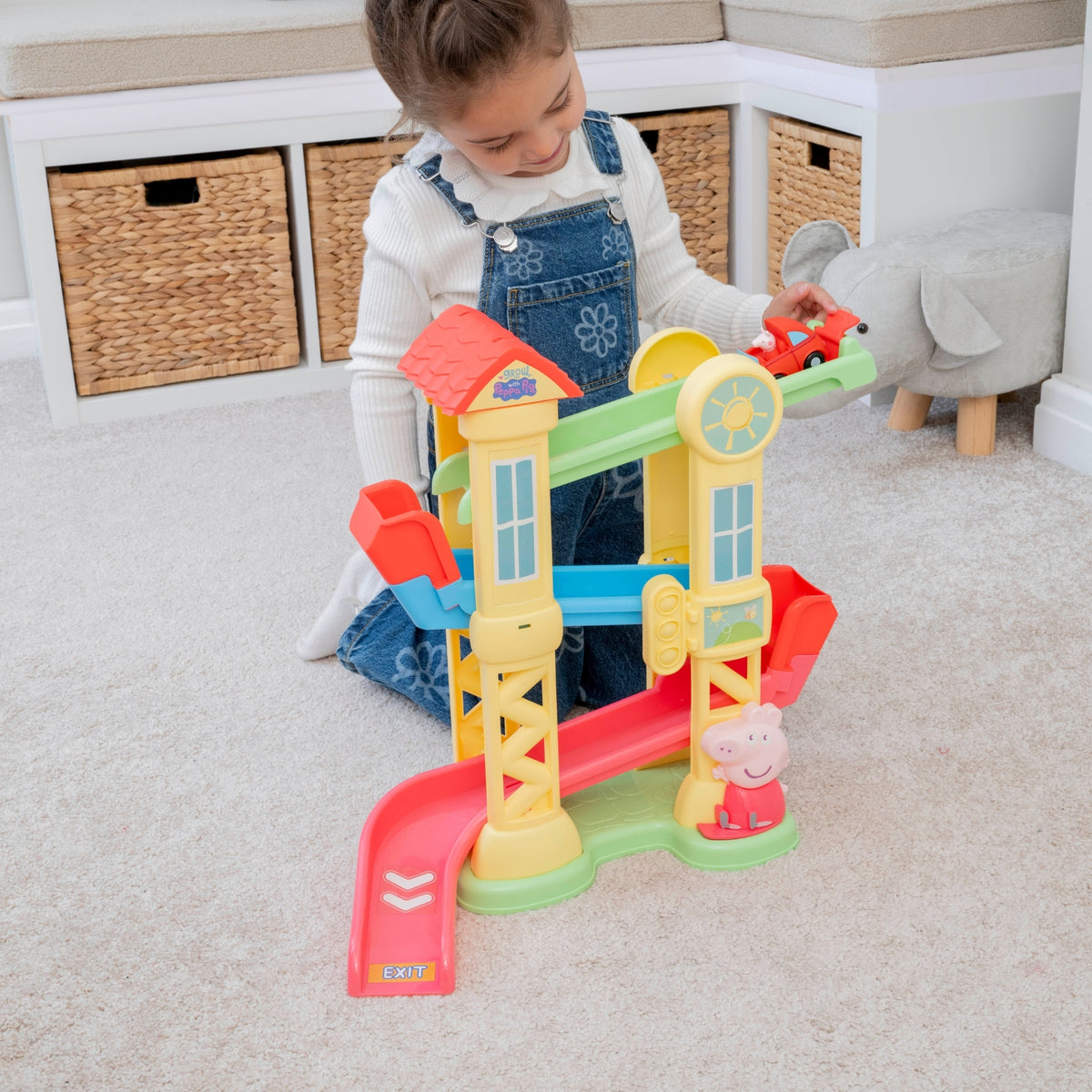 Peppa Pig Tumbling Tower - Includes 1 Car