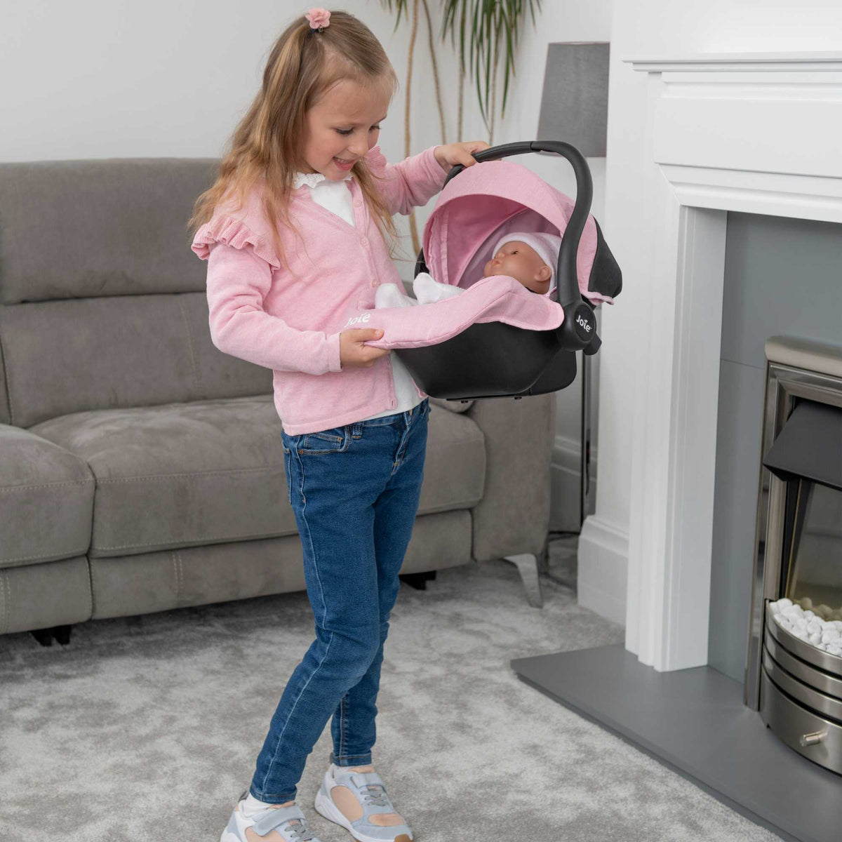 Joie I-Gemm Dolls Car Seat - Pink &amp; Black Dolls Accessories