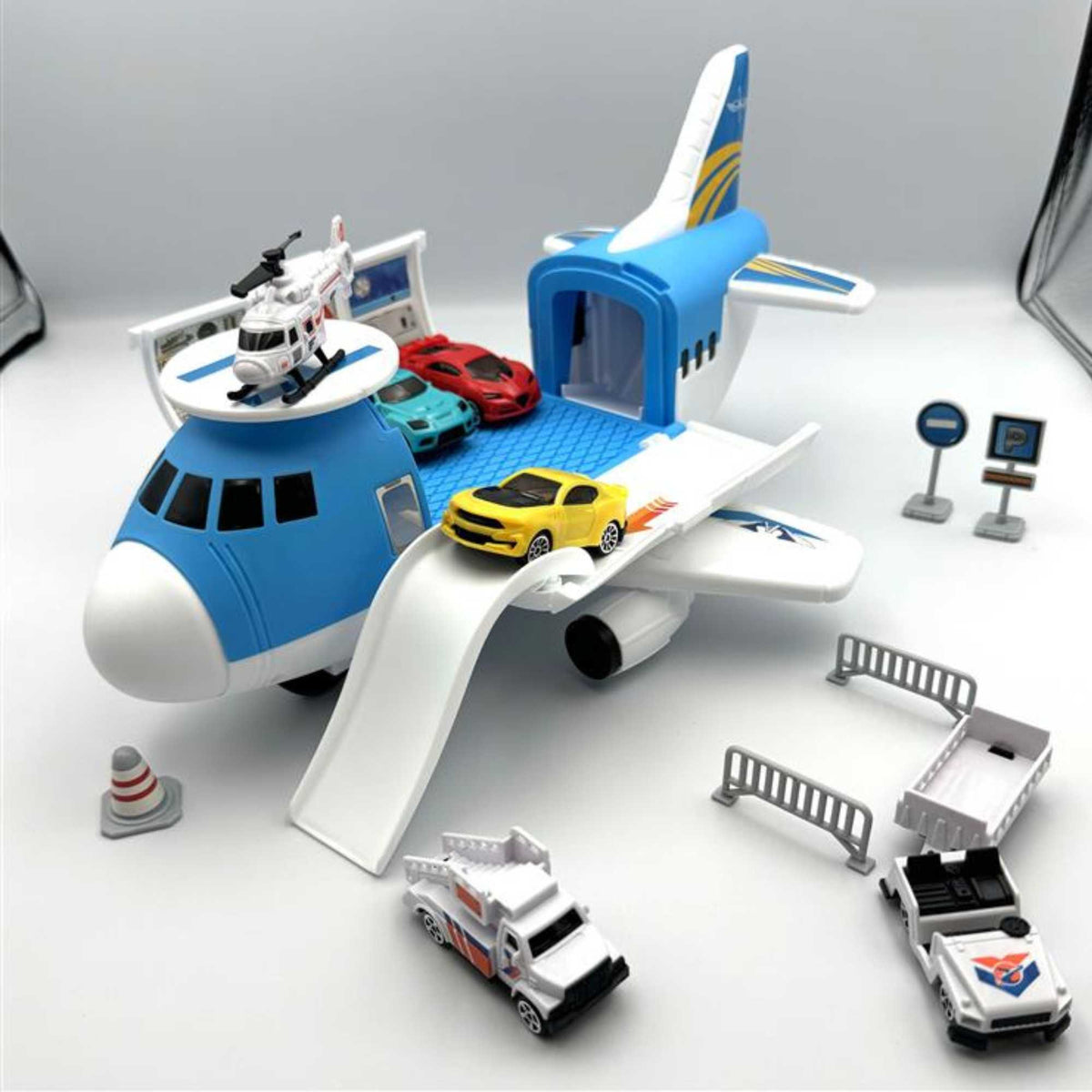 Teamsterz Aeroplane Transporter - Includes 16 Accessories