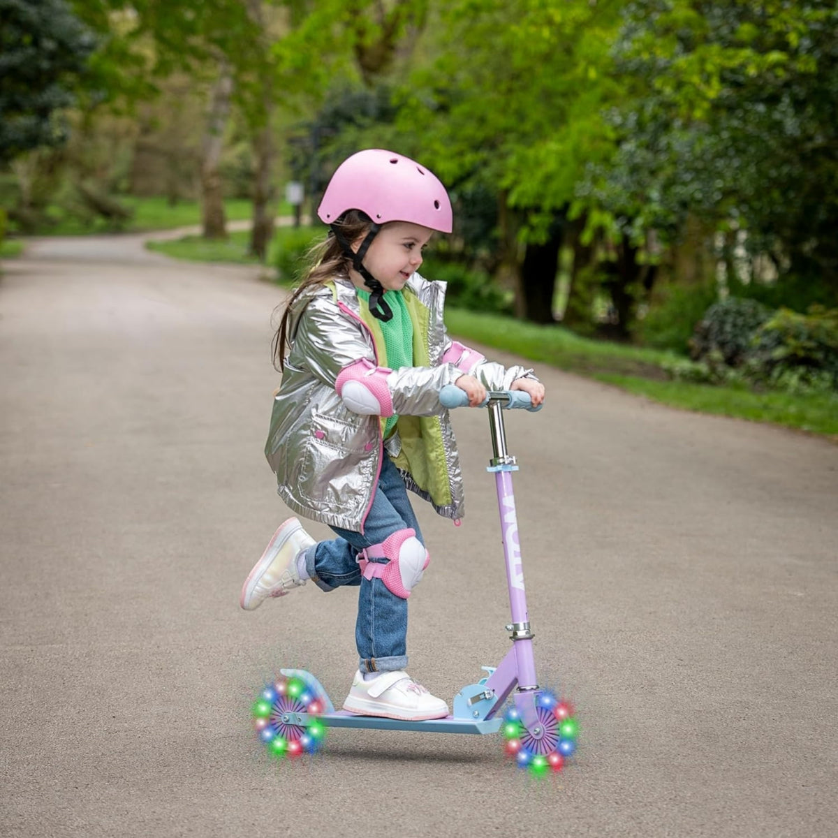 ATOM Light-Up Inline Scooter in Lilac – 2-Wheel Folding Kids Scooter with LED Flashing Wheels and Adjustable Handlebar for Ages 5+