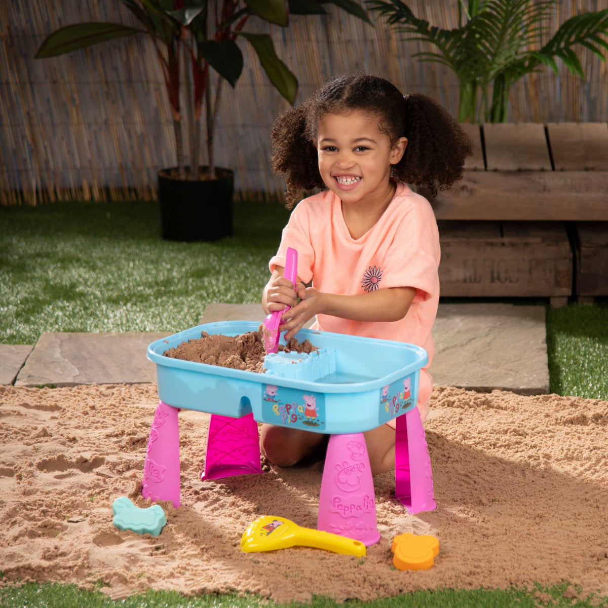 Peppa Pig Sand &amp; Water Table - Includes Spade, Rake &amp; Sand Moulds Sand &amp; Water Play