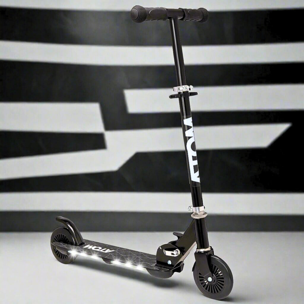 ATOM Light-Up Night Flash Scooter - Black Scooters