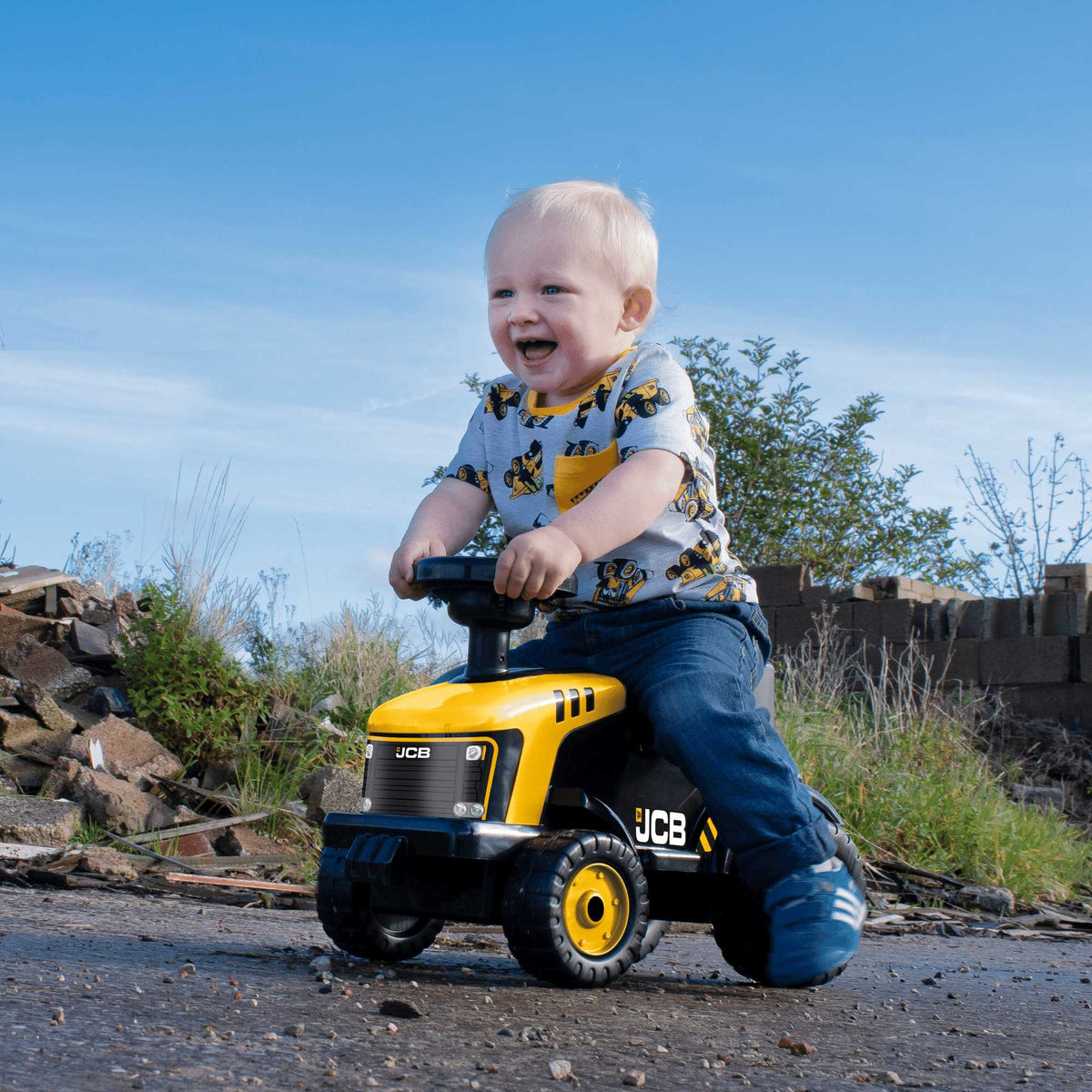 EVO JCB Fastrac Foot To Floor Ride-On Foot to Floor