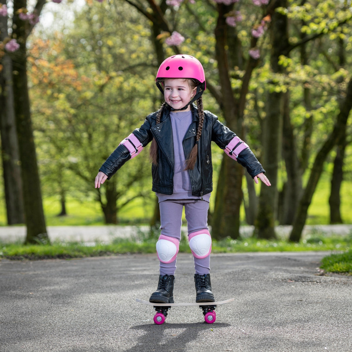 ATOM 17 inch Unicorn Skateboard for Kids – Beginner Mini Skateboard with Colourful Deck and Grip Tape.