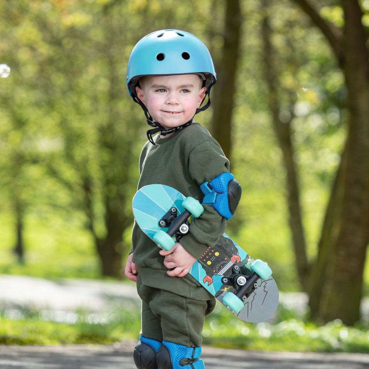 ATOM 17&quot; Skateboards - Robot Skateboards