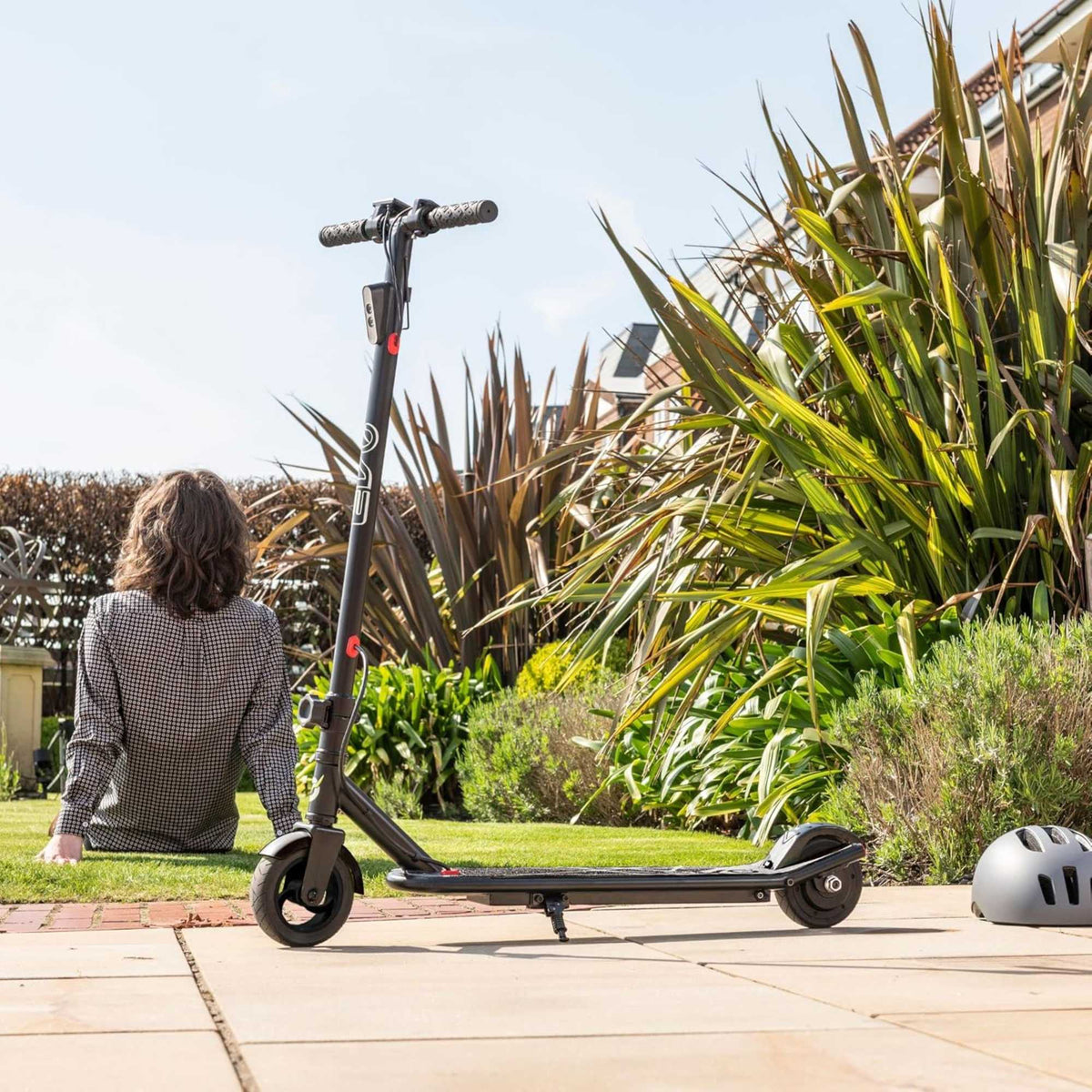EVO VT3 Lithium E-Scooter - Black Electric Scooters