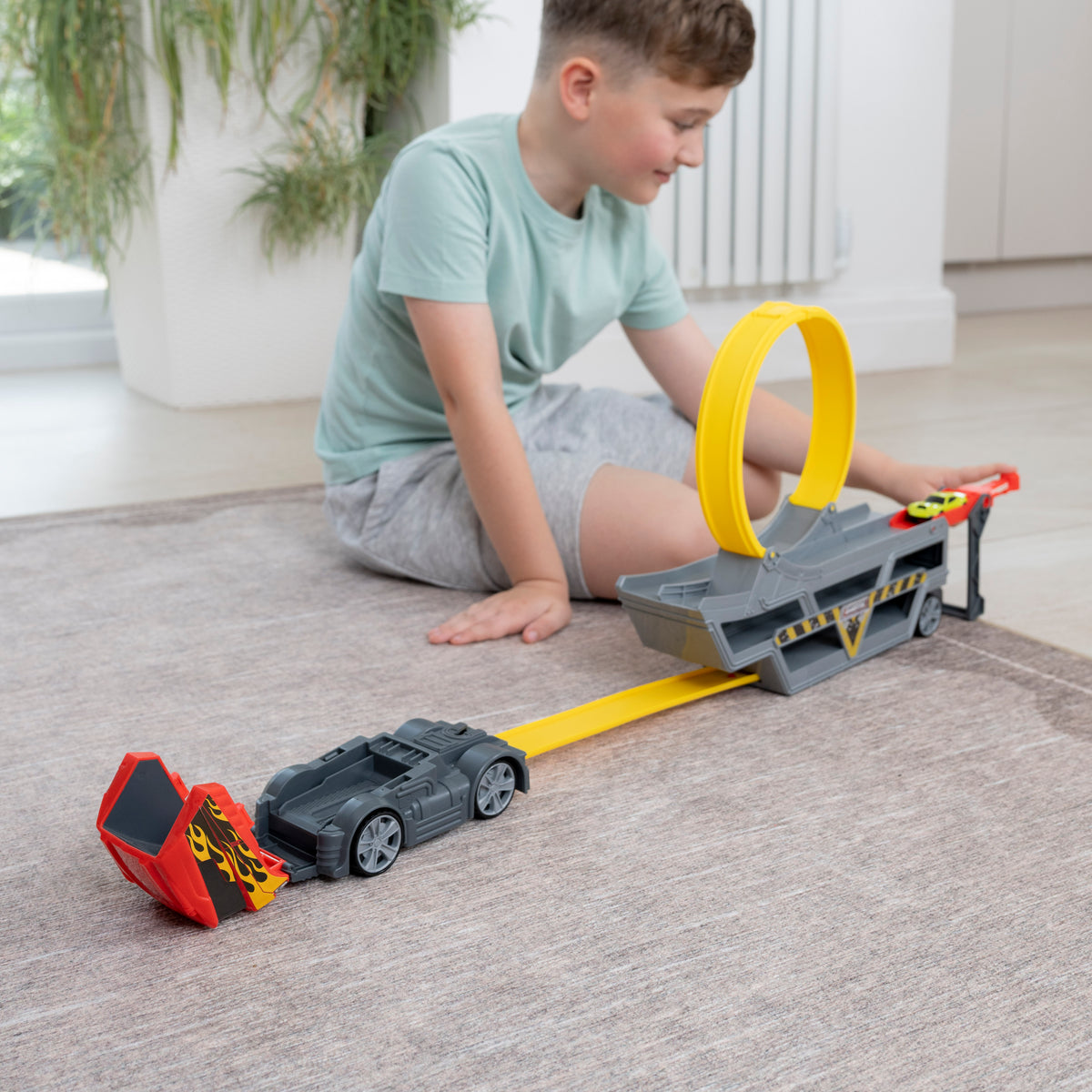 Teamsterz Launch &amp; Loop Transporter Set - Includes Die Cast Car Cars &amp; Transporters
