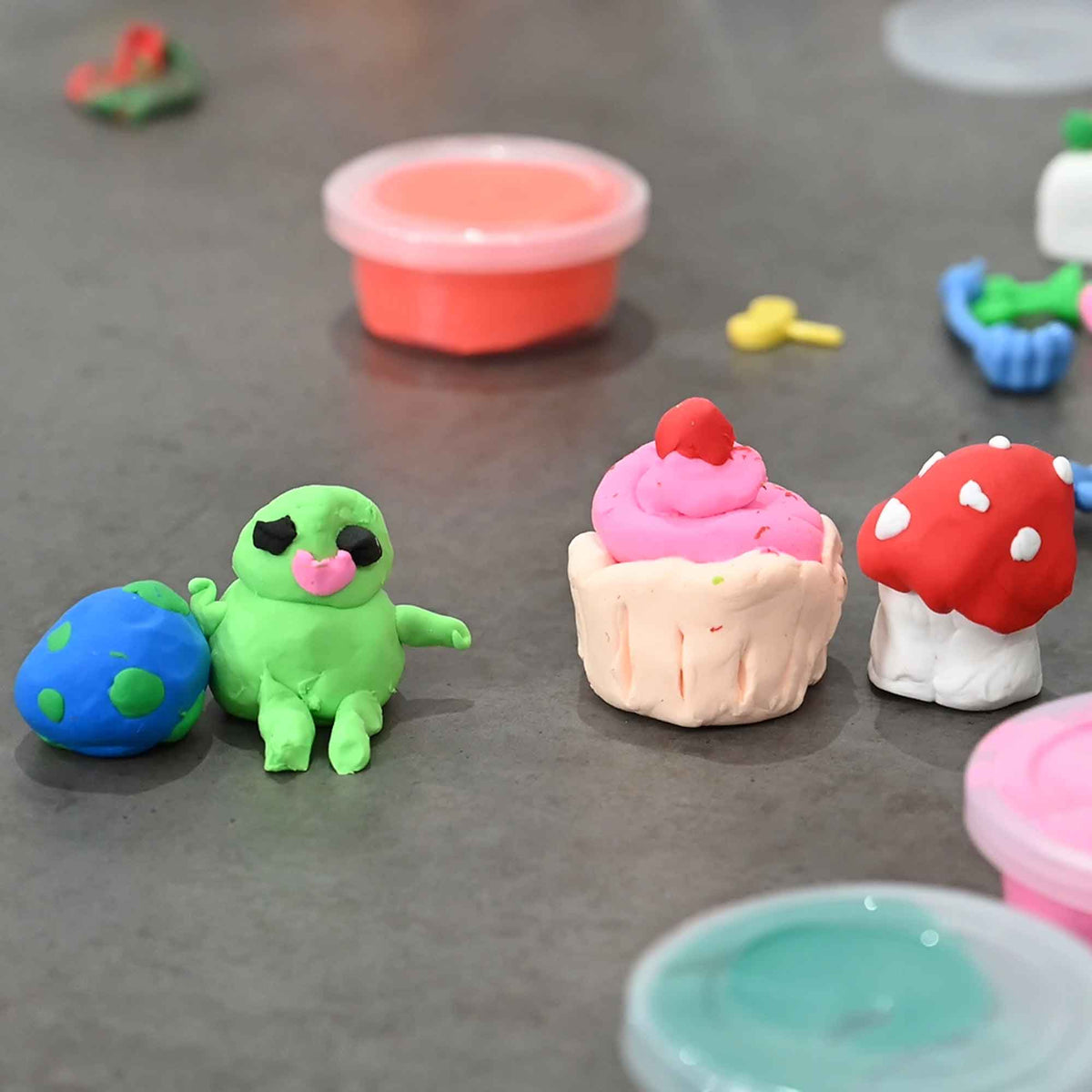 Fun Craft Magic Modelling Clay Kit - 60+ Pieces Craft Kits