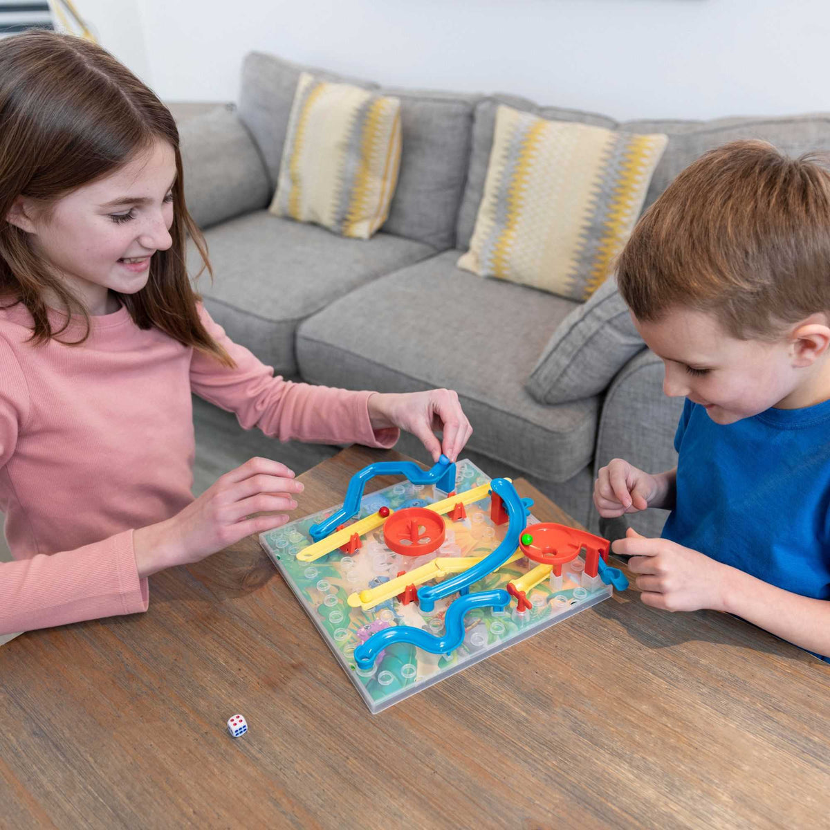 3D Snakes and Ladders Board Game - Dinosaur Edition Boxed Family Games